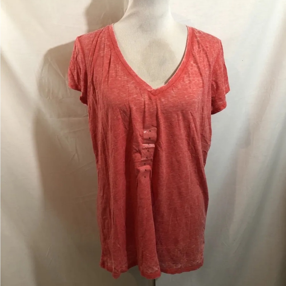 Smudge “Red Sun” Short Sleeve V Neck T - Women’s XL, NWT, Bust 21”
